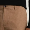 Chino-Hose mit Fischgrätenmuster für Herren von Bonobos | Weiches, gebürstetes Flanell-Gefühl Chino-Hose mit Fischgrätenmuster für Herren von Bonobos | Weiches, gebürstetes Flanell-Gefühl