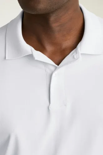 Das Performance Golf Shirt: Einfarbig & Gestreift