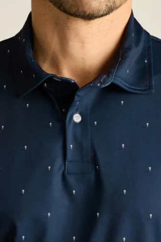 Das Performance Golf Shirt: Einfarbig & Gestreift
