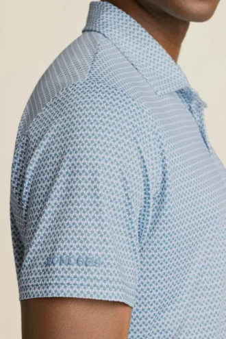 Das Performance Golf Shirt: Einfarbig & Gestreift