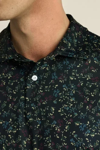 Das Performance Golf Shirt: Einfarbig & Gestreift