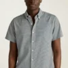 Das raffiniert stilvolle Piqué-Cabana-Hemd bei Bonobos Das raffiniert stilvolle Piqué-Cabana-Hemd bei Bonobos