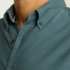 Das Stretch-Cord-Hemd Das Stretch-Cord-Hemd