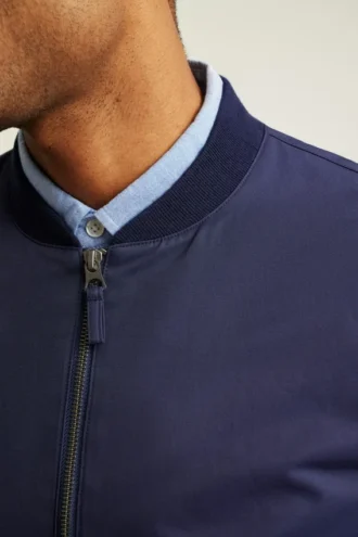 Die Boulevard-Bomberjacke
