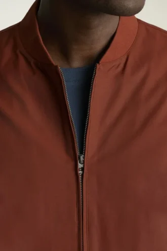 Die Boulevard-Bomberjacke