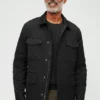 Die Feldjacke mit vier Taschen Die Feldjacke mit vier Taschen