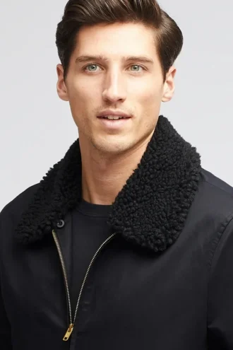 Die Jacke aus gewachster Baumwolle