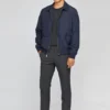 Die leichte Polyesterjacke Die leichte Polyesterjacke
