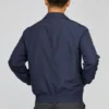 Die leichte Polyesterjacke Die leichte Polyesterjacke