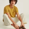 Die lässige, gerade geschnittene Chino Die lässige, gerade geschnittene Chino