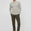 Donegal-Pullover mit Rundhalsausschnitt Donegal-Pullover mit Rundhalsausschnitt