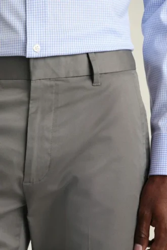 Einfache, knitterfreie Bonobos Stretch-Anzughose