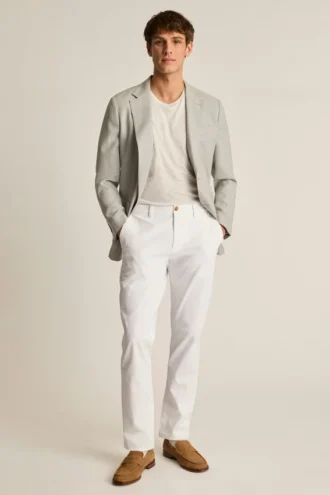 Entdecken Sie mühelosen Stil mit den Bonobos Stretch Herren-Chinos 2.0
