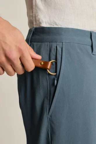 Entdecken Sie mühelosen Stil mit den Bonobos Stretch Herren-Chinos 2.0