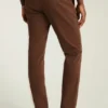 Entdecken Sie mühelosen Stil mit den Bonobos Stretch Herren-Chinos 2.0 Entdecken Sie mühelosen Stil mit den Bonobos Stretch Herren-Chinos 2.0