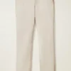 Entdecken Sie mühelosen Stil mit den Bonobos Stretch Herren-Chinos 2.0 Entdecken Sie mühelosen Stil mit den Bonobos Stretch Herren-Chinos 2.0