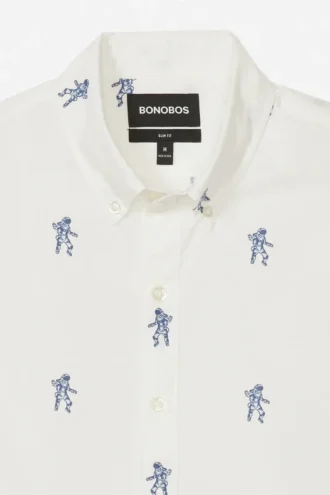 Gewaschenes Button-Down-Hemd