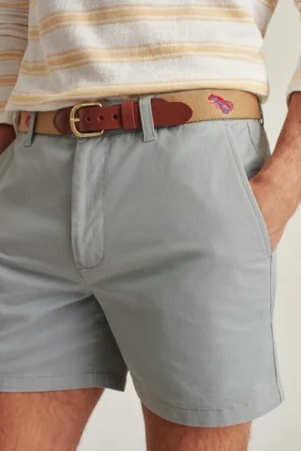 Gürtel mit gesticktem Tiermotiv
