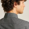 Hemd für Büro und Abend – Button-Down-Hemd zum Tragen über der Hose Hemd für Büro und Abend – Button-Down-Hemd zum Tragen über der Hose