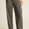 Herren-Chinos in Relaxed Fit von Bonobos | Vintage-Twill im lässigen Stil Herren-Chinos in Relaxed Fit von Bonobos | Vintage-Twill im lässigen Stil