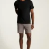 Herren-T-Shirt aus Leinen mit Rundhalsausschnitt Herren-T-Shirt aus Leinen mit Rundhalsausschnitt