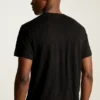 Herren-T-Shirt aus Leinen mit Rundhalsausschnitt Herren-T-Shirt aus Leinen mit Rundhalsausschnitt