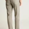 Italienische 5-Pocket-Hose aus gebürstetem Stoff Italienische 5-Pocket-Hose aus gebürstetem Stoff
