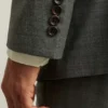 Jetsetter-Blazer aus italienischer Wolle mit Zweireiher-Schlitz Jetsetter-Blazer aus italienischer Wolle mit Zweireiher-Schlitz