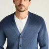 Kaschmir-Strickjacke für Herren von Bonobos | Dip-Dye-Strick aus Baumwollmischung Kaschmir-Strickjacke für Herren von Bonobos | Dip-Dye-Strick aus Baumwollmischung