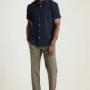 Knöpfen Sie Ihren Stil mit dem Bonobos Riviera Short Sleeve Shirt zu Knöpfen Sie Ihren Stil mit dem Bonobos Riviera Short Sleeve Shirt zu