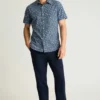 Knöpfen Sie Ihren Stil mit dem Bonobos Riviera Short Sleeve Shirt zu Knöpfen Sie Ihren Stil mit dem Bonobos Riviera Short Sleeve Shirt zu