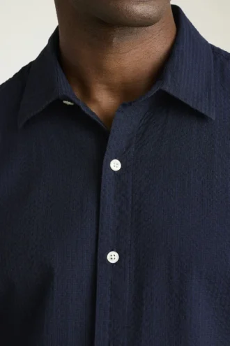 Knöpfen Sie Ihren Stil mit dem Bonobos Riviera Short Sleeve Shirt zu