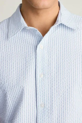 Knöpfen Sie Ihren Stil mit dem Bonobos Riviera Short Sleeve Shirt zu