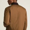 Leichte Bomberjacke für Herren | Isoliertes Modell mit Daunenfüllung Leichte Bomberjacke für Herren | Isoliertes Modell mit Daunenfüllung
