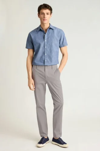 Leichte Chino