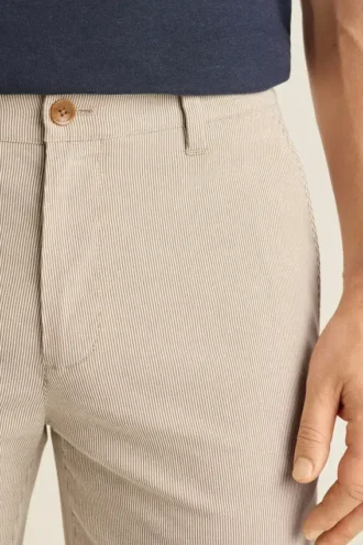 Leichte Chino