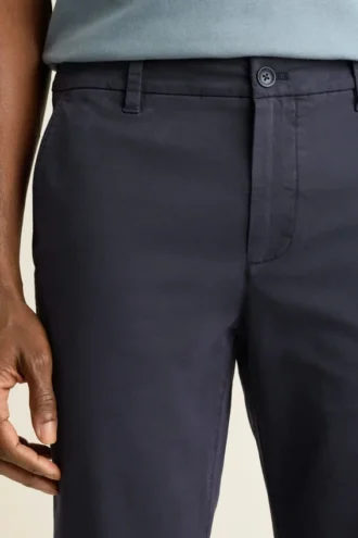 Leichte Chino