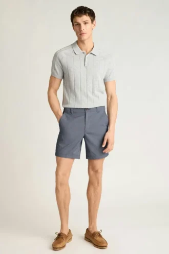 Leichte Chino-Shorts
