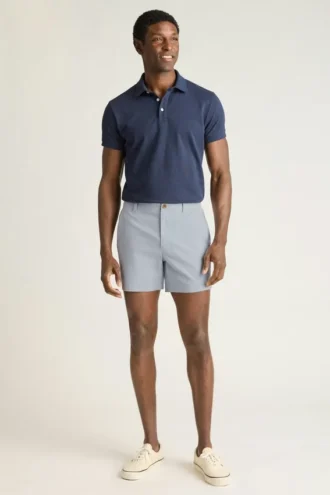 Leichte Chino-Shorts