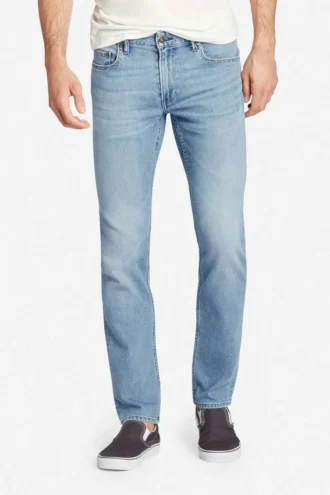 Leichte Herrenjeans
