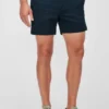 Leichte Sommer-Chino-Shorts mit Stretch Leichte Sommer-Chino-Shorts mit Stretch