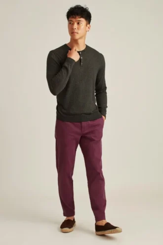 Leichter Henley-Pullover