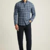 Leichtes Stretch-Flanell-Hemd Leichtes Stretch-Flanell-Hemd