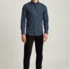 Leichtes Stretch-Flanell-Hemd Leichtes Stretch-Flanell-Hemd