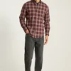 Leichtes Stretch-Flanell-Hemd Leichtes Stretch-Flanell-Hemd
