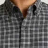 Leichtes Stretch-Flanell-Hemd Leichtes Stretch-Flanell-Hemd