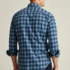 Leichtes Stretch-Flanell-Hemd Leichtes Stretch-Flanell-Hemd