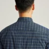 Leichtes Stretch-Flanell-Hemd Leichtes Stretch-Flanell-Hemd