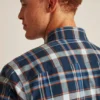 Leichtes Stretch-Flanell-Hemd Leichtes Stretch-Flanell-Hemd