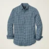 Leichtes Stretch-Flanell-Hemd Leichtes Stretch-Flanell-Hemd